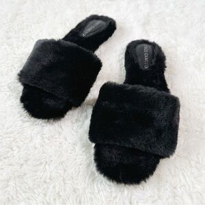 NWOT Vince Camuto Women Black Fuzzy Faux Fur Slip-On Slipper US8 Cozy Comfy